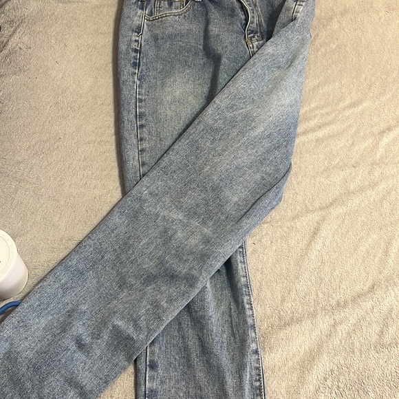 Cute SHEIN jeans! Size large - Picture 3 of 6